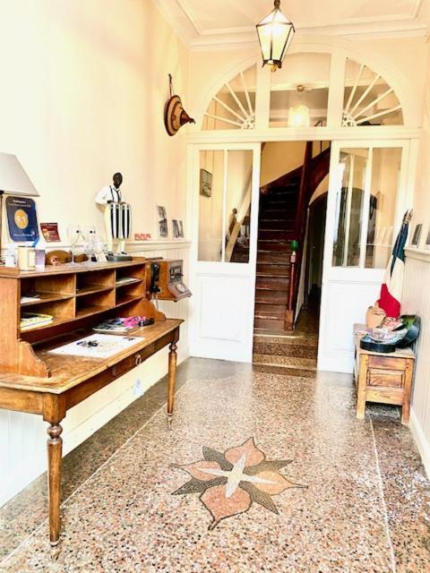 Maison Ville-Limoux Luaran gambar